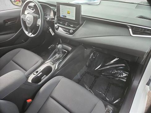 Used 2023 Toyota Corolla LE FWD image 27