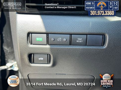 Used 2024 Nissan Sentra SV FWD image 25