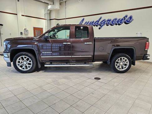 Used 2016 GMC Sierra 1500 SLT w/ SLT Premium Package image 2