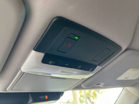 Used 2024 Mitsubishi Outlander ES image 40