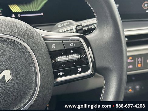 Certified 2024 Kia Sorento S w/ Panoramic Sunroof Package image 23