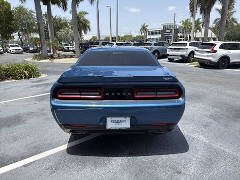 Used 2022 Dodge Challenger R/T RWD image 7