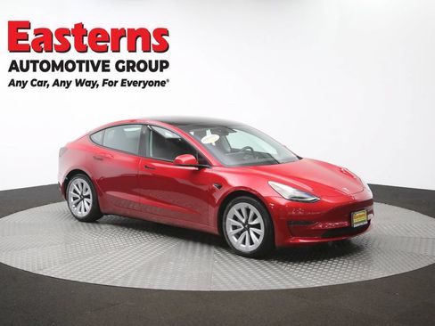 Used 2021 Tesla Model 3 Standard Range Plus RWD image 42