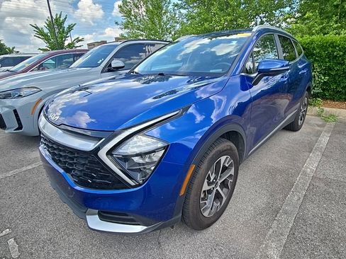 Used 2023 Kia Sportage EX AWD/4WD image 4