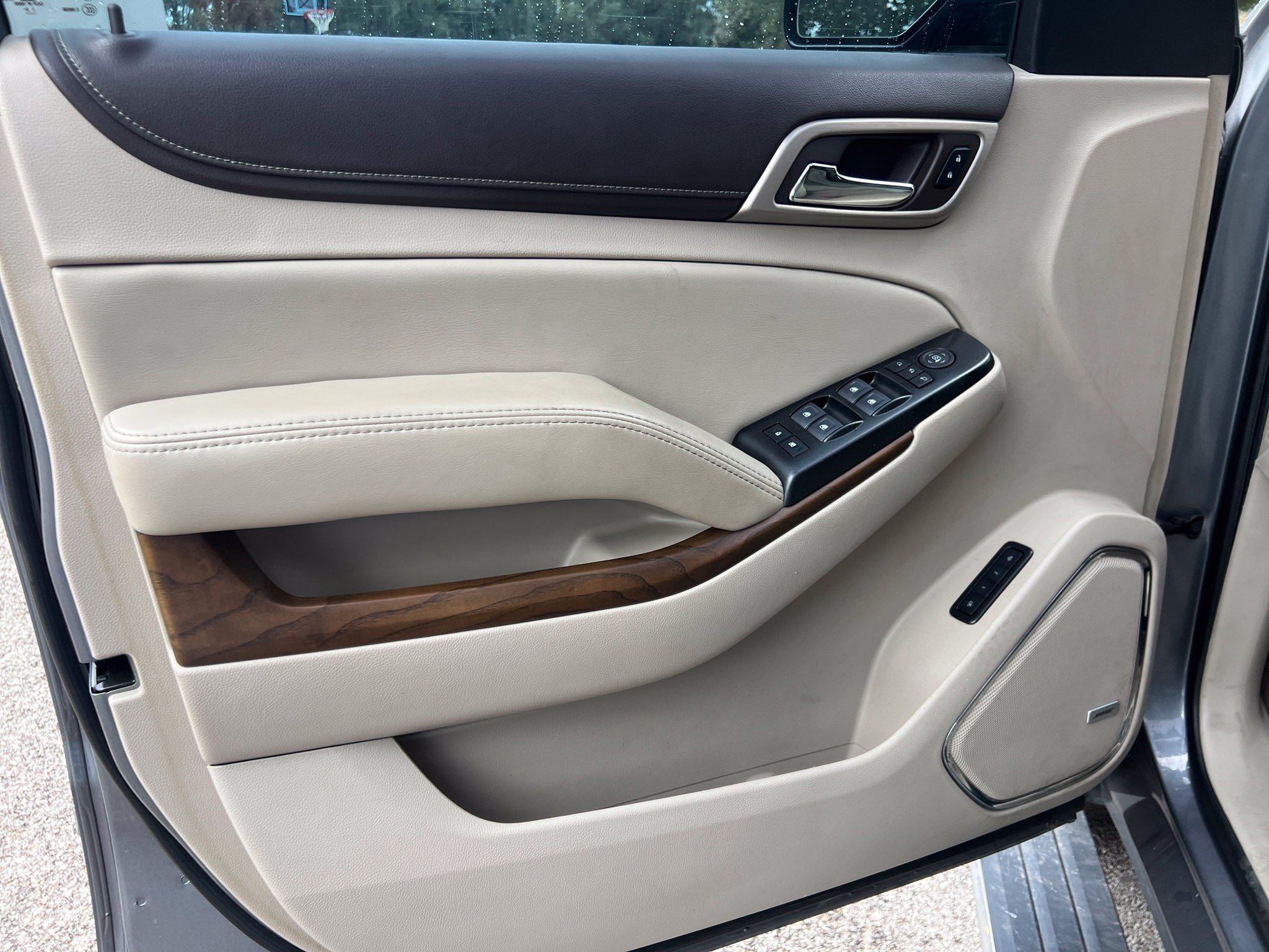 Used 2020 GMC Yukon XL Denali w/ Denali Premium Package AWD/4WD image 10
