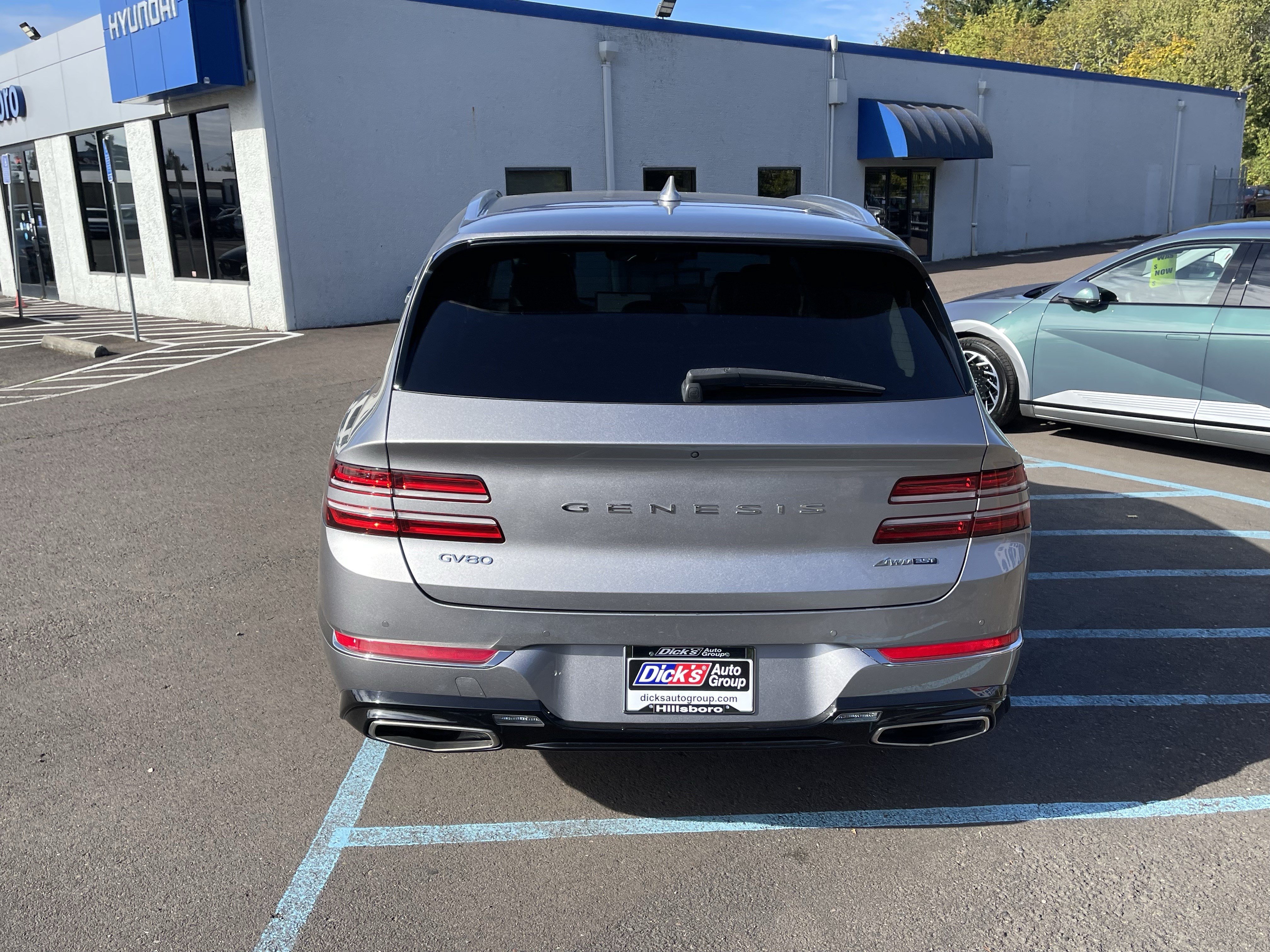 Used 2023 Genesis GV80 3.5T Advanced + AWD/4WD image 4