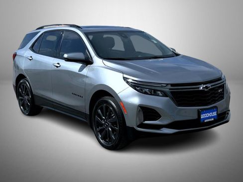 Certified 2024 Chevrolet Equinox RS w/ RS Leather Package image 3