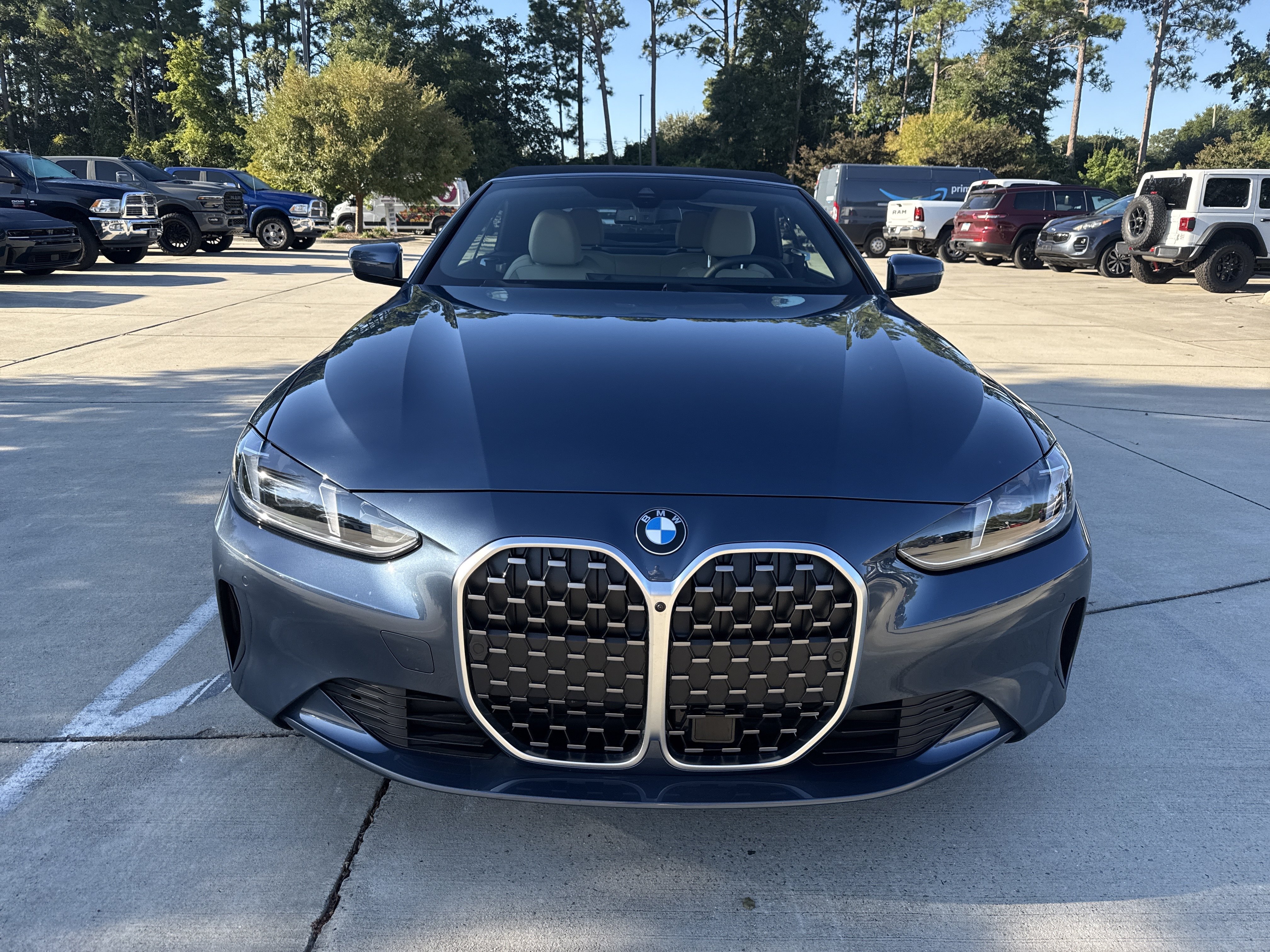Used 2026 BMW 430i Convertible w/ Premium Package RWD image 3