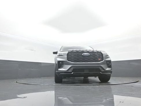 New 2026 Ford Explorer ST image 32