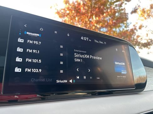 Used 2024 Hyundai Palisade Calligraphy image 17