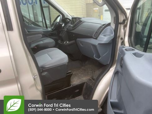 Used 2018 Ford Transit 150 148 Medium Roof image 3