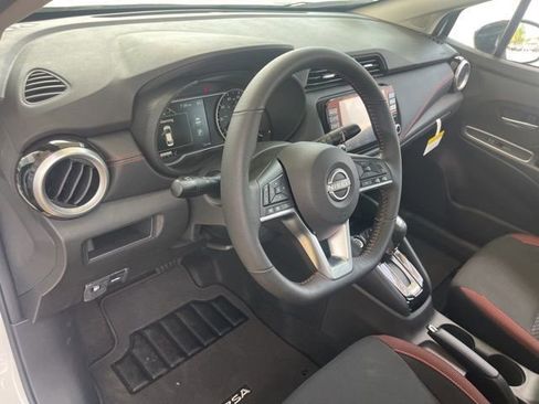 Used 2025 Nissan Versa SR w/ Trunk Package FWD image 9