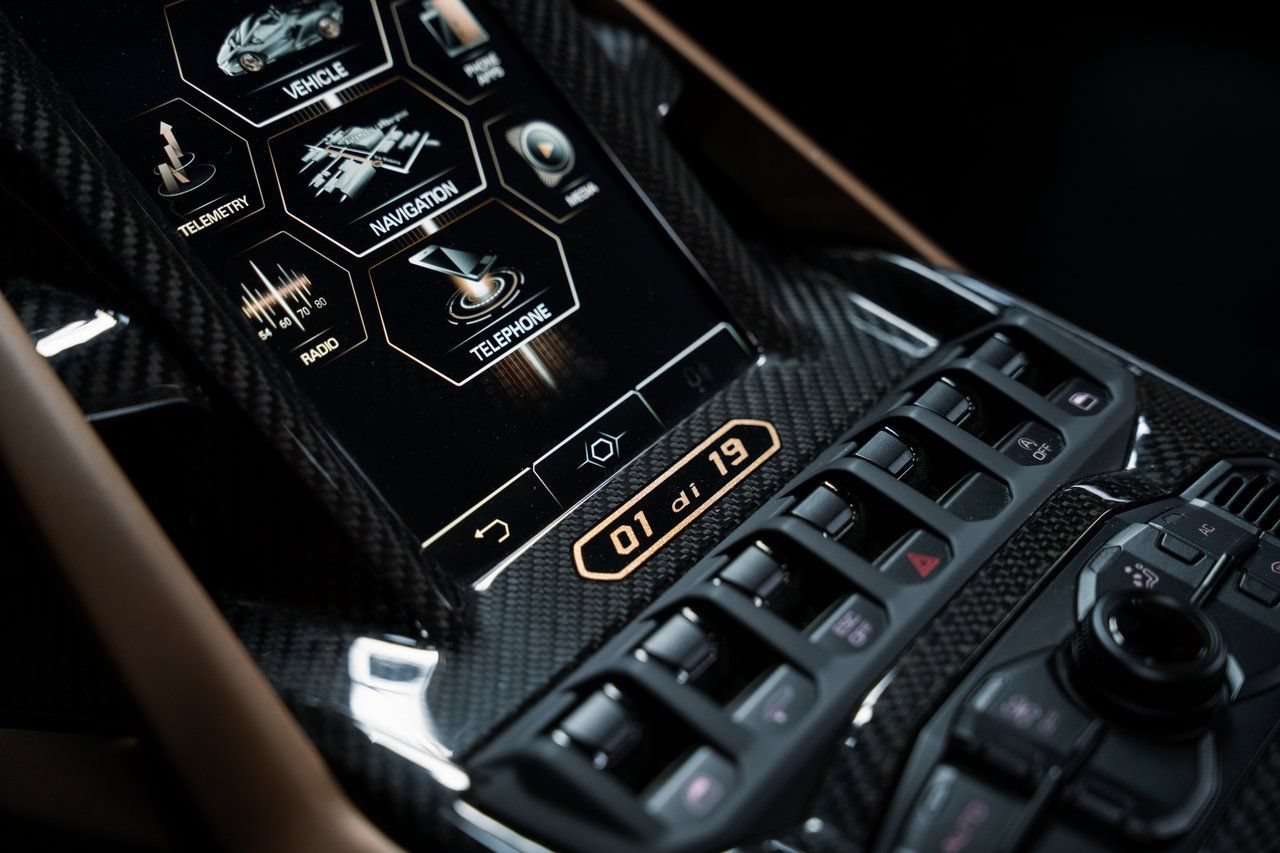Used 2021 Lamborghini Sian Roadster AWD/4WD image 67
