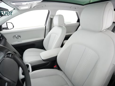 Used 2024 Hyundai Ioniq 5 Limited RWD image 4
