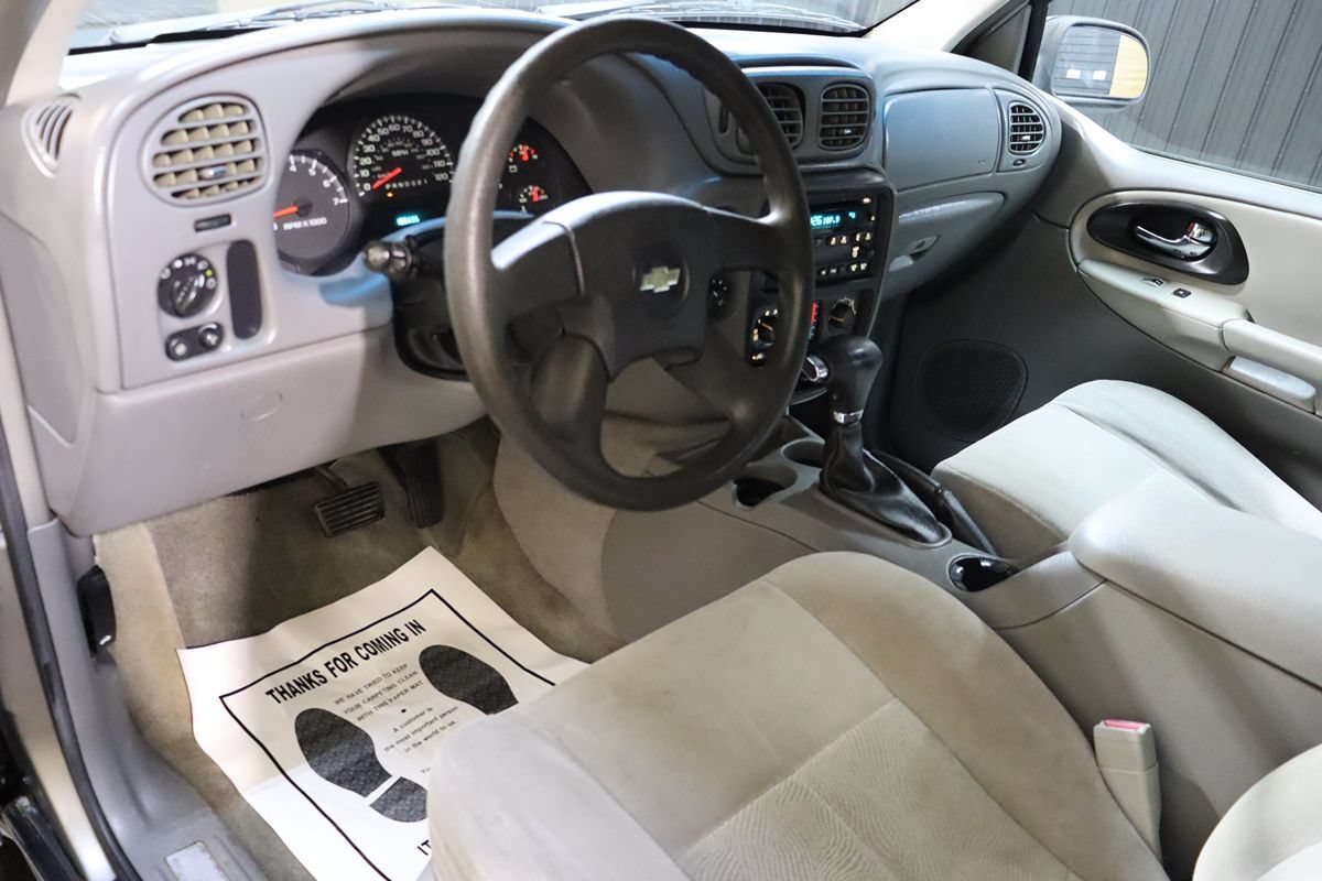 Used 2006 Chevrolet TrailBlazer LS w/ LS Preferred Equipment Group RWD image 26