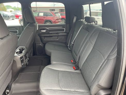 New 2026 RAM 2500 Big Horn AWD/4WD image 13