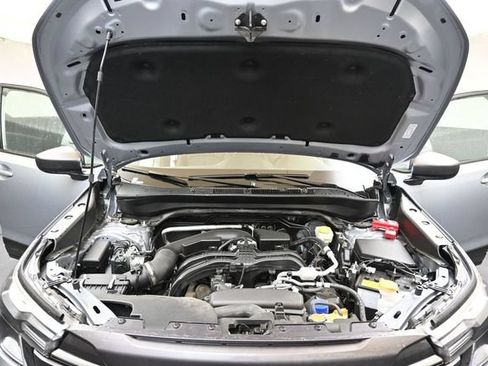 Used 2025 Subaru Forester Premium AWD/4WD image 9