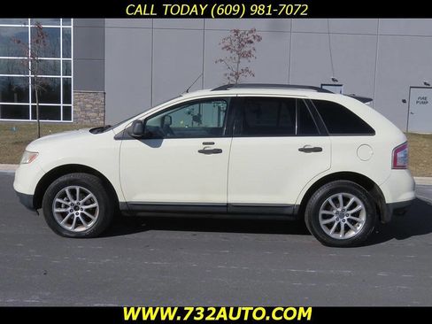 Used 2008 Ford Edge SE image 2