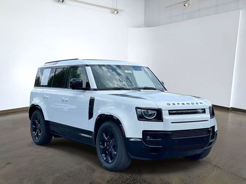 New 2026 Land Rover Defender 110 X-Dynamic SE AWD/4WD image 3