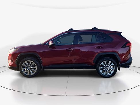 Used 2024 Toyota RAV4 XLE Premium image 8