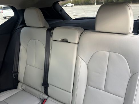 New 2026 Volvo XC40 B5 Ultra w/ Protection Package Premier image 24