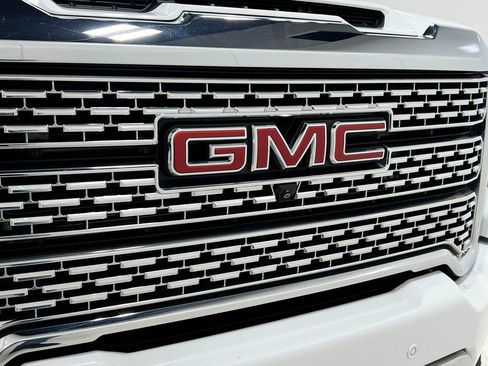 Used 2023 GMC Sierra 3500 Denali w/ Technology Package image 43