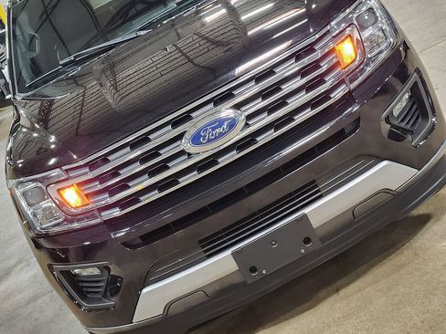 Used 2021 Ford Expedition XLT RWD image 19