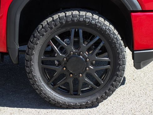 Used 2023 GMC Sierra 3500 Denali w/ Denali Ultimate Package image 45