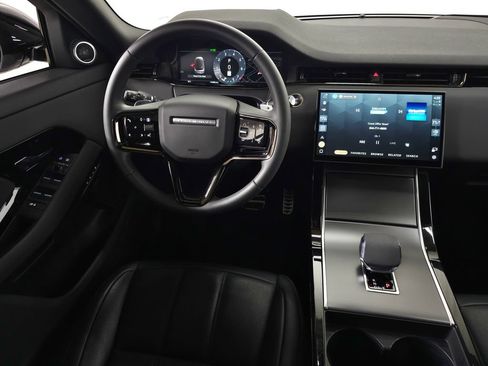 Certified 2024 Land Rover Range Rover Evoque Dynamic SE AWD/4WD image 19
