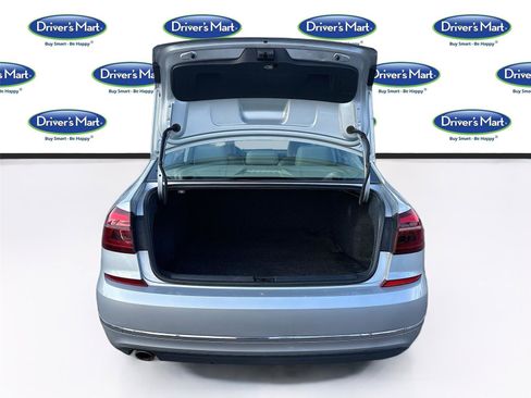 Used 2018 Volkswagen Passat 2.0T SE image 28