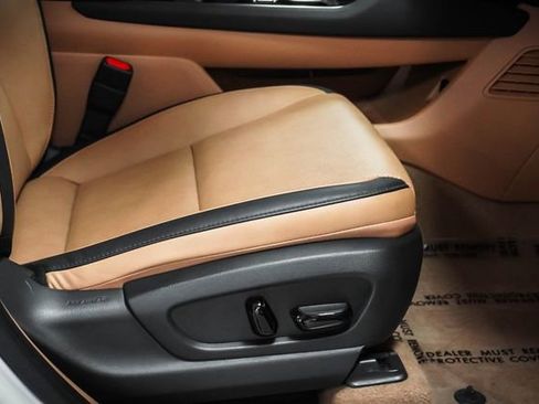 Certified 2023 Lexus RZ 450e Premium w/ Technology Package image 25