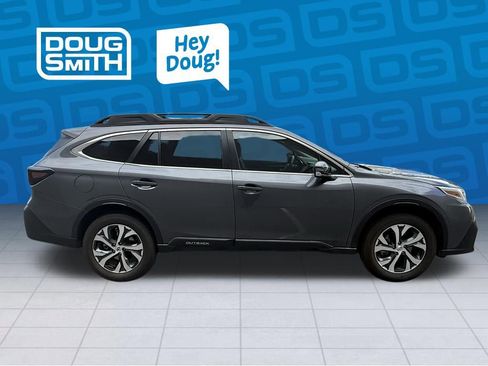 Used 2022 Subaru Outback Limited AWD/4WD image 5