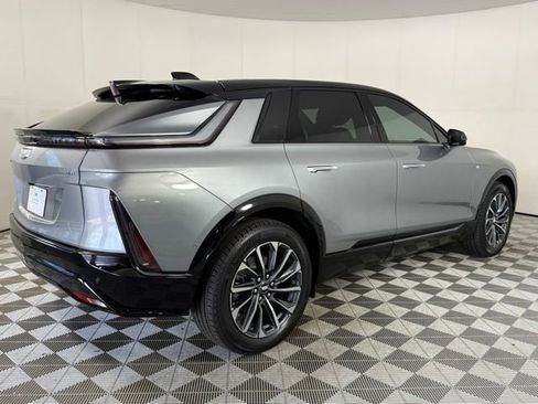 New 2026 Cadillac Lyriq Sport RWD image 4