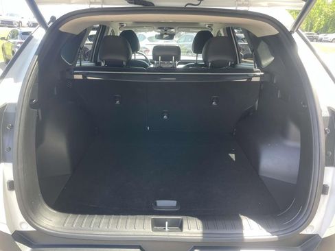 Certified 2024 Hyundai Tucson SEL w/ Convenience Package FWD image 8