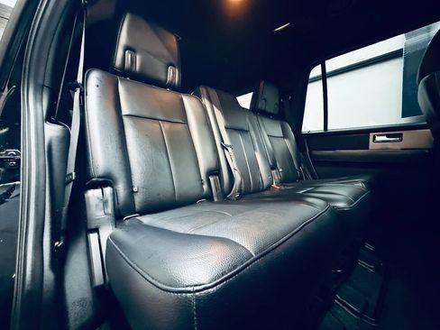 Used 2017 Ford Expedition Limited w/ Equipment Group 301A image 13