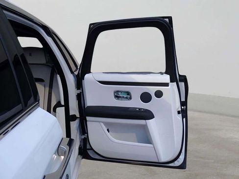 Used 2023 Rolls-Royce Ghost AWD/4WD image 12