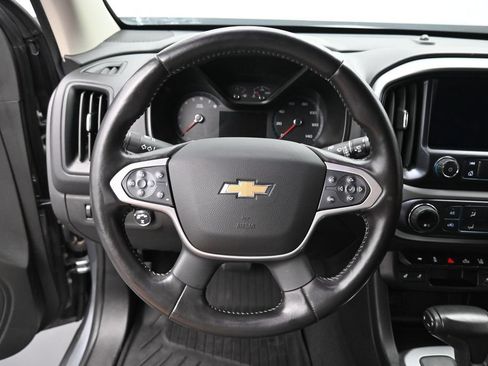 Used 2021 Chevrolet Colorado LT w/ Safety Package AWD/4WD image 16