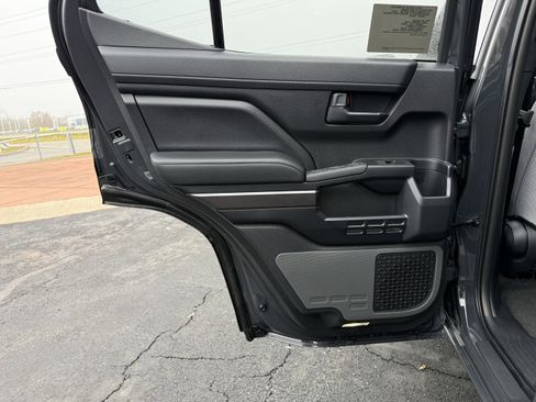 New 2025 Toyota 4Runner TRD Sport image 12