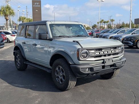 Used 2022 Ford Bronco Big Bend image 3