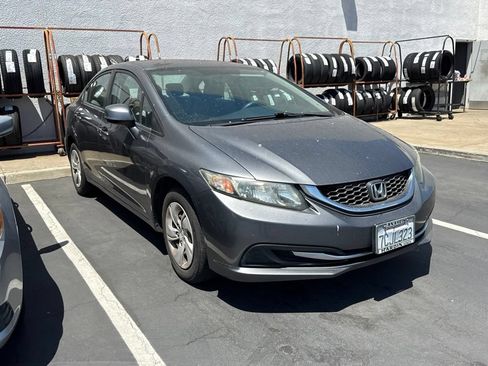 Used 2013 Honda Civic LX image 1