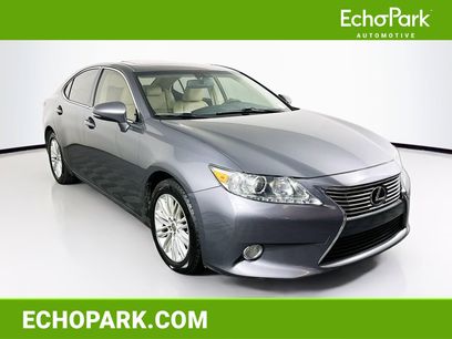Used 2013 Lexus ES 350 w/ Luxury Pkg