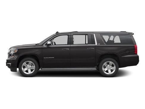 Used 2016 Chevrolet Suburban LTZ image 3