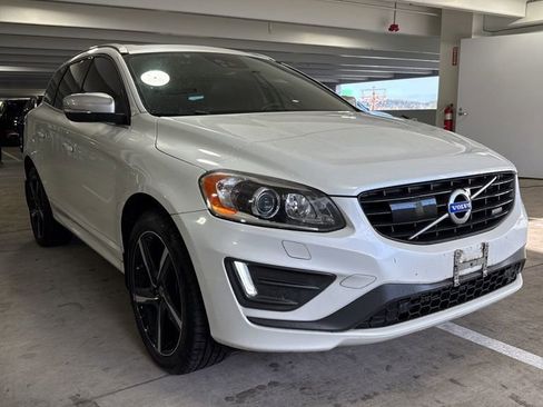 Used 2015 Volvo XC60 T6 R-Design Platinum image 3