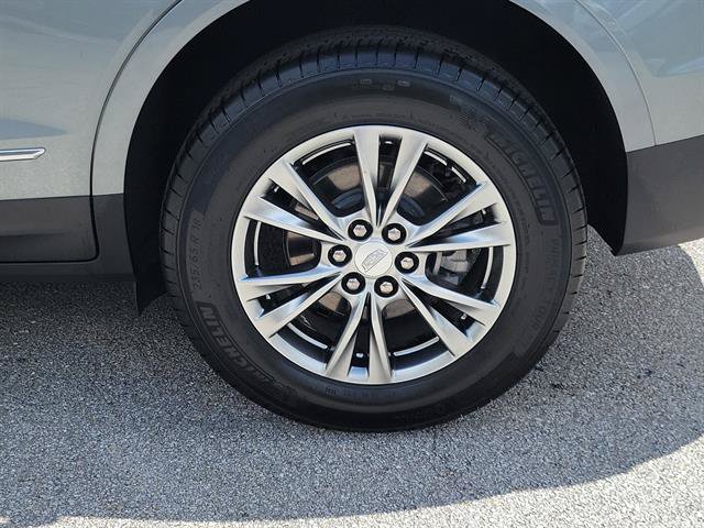 Certified 2023 Cadillac XT5 Premium Luxury FWD image 5