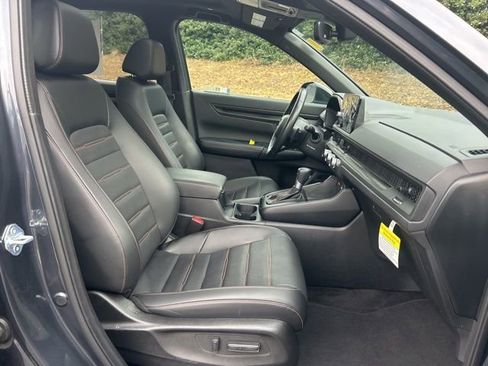 Used 2025 Honda CR-V Sport-L image 39