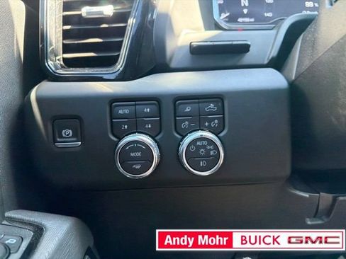 Used 2024 GMC Sierra 2500 AT4X AWD/4WD image 38