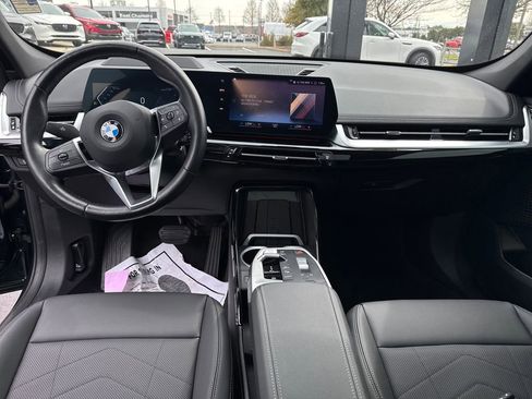 Used 2023 BMW X1 xDrive28i w/ Premium Package image 18
