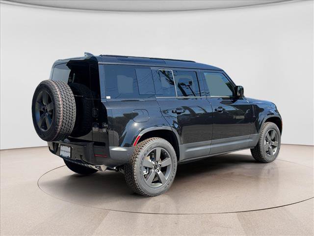 New 2026 Land Rover Defender 110 S AWD/4WD image 5