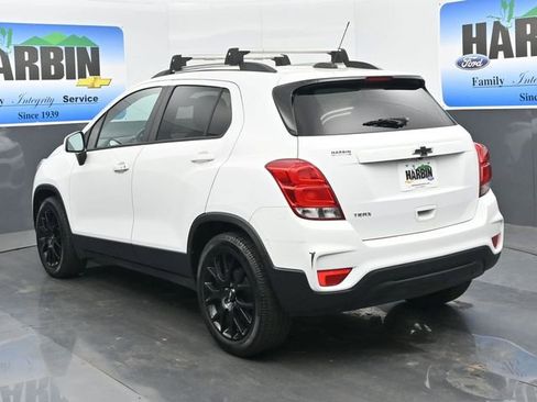 Used 2021 Chevrolet Trax LT w/ Sport Edition FWD image 5