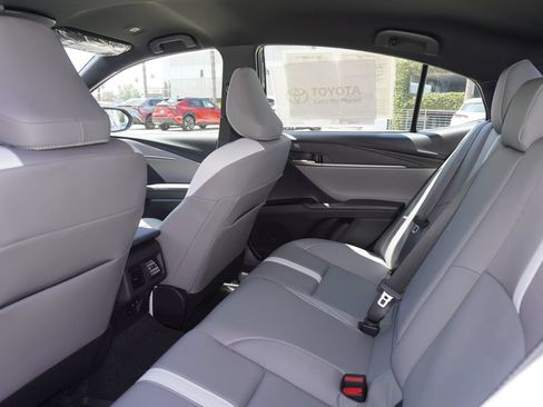 Certified 2026 Toyota Camry SE w/ Convenience Package FWD image 8